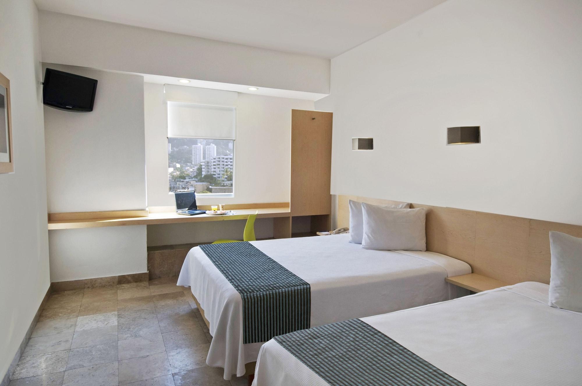 One Aguascalientes Sur Hotel Exterior photo